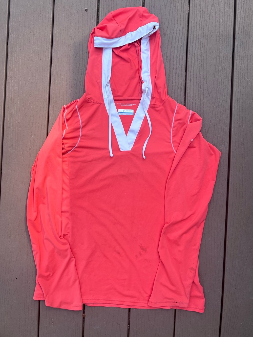 Columbia Coral and White Omni-Freeze Hooded Sun Shirt